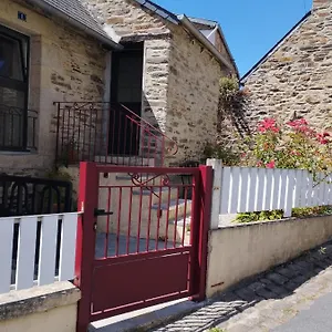 Maison Atypique Au Centre Historique De Hébergement de vacances